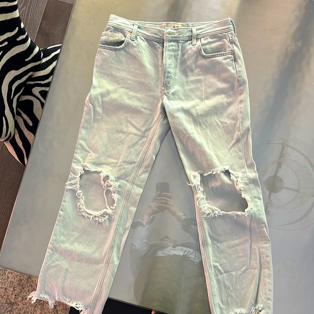 We The Free wide leg ankle jeans with holes. Light blue. Size 26